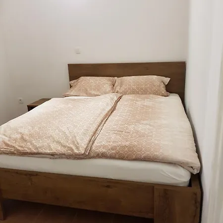 Studio Sisters3 4 Ljubljana